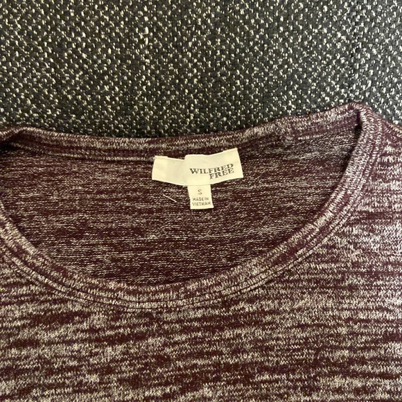 Aritzia top - Picture 2 of 2